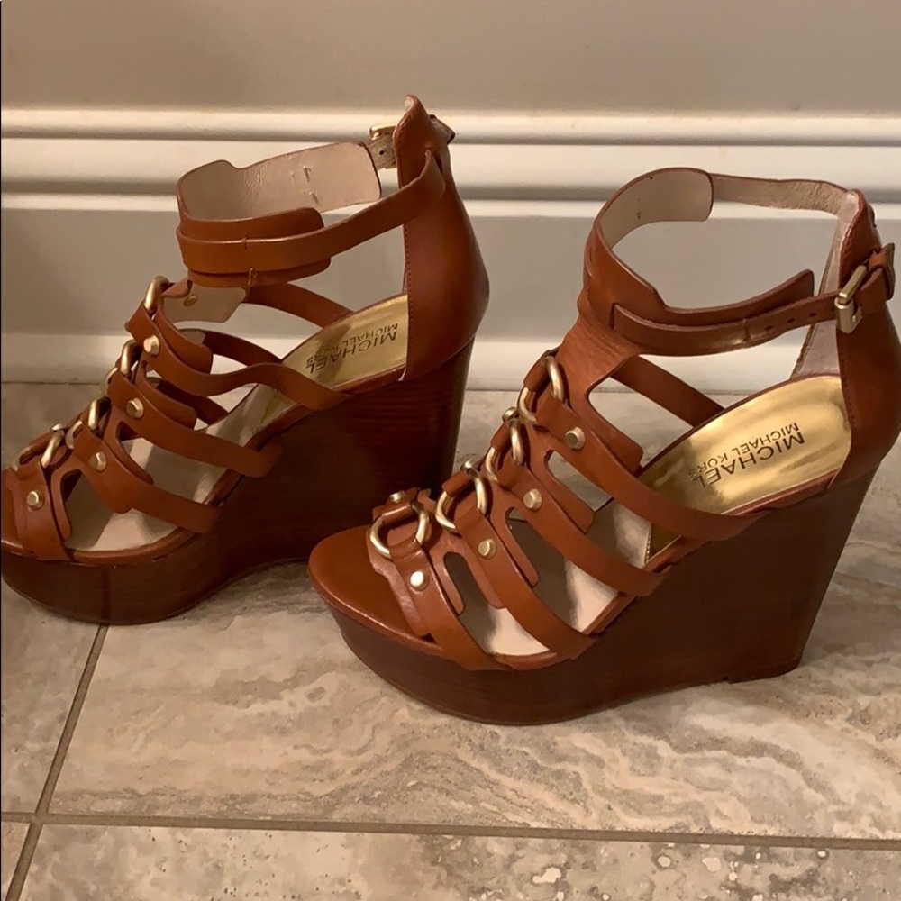 Wedges - Picture 4 of 5